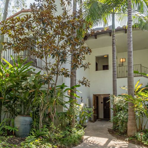 Sunset Marquis villas surrounded by tropical gardens